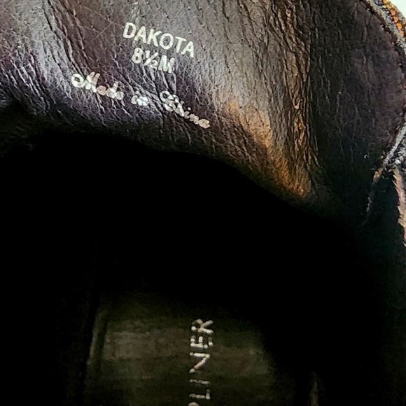 Donald J Pliner Dakota Wedge Booties Size 8.5 - Picture 6 of 7